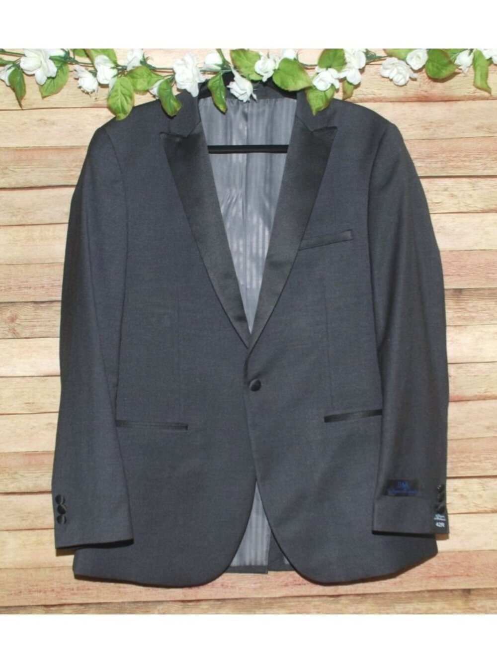 NWT Bryan Michaels Charcoal Gray & Black Tuxedo Suit Jacket SZ 42R Formal Event
